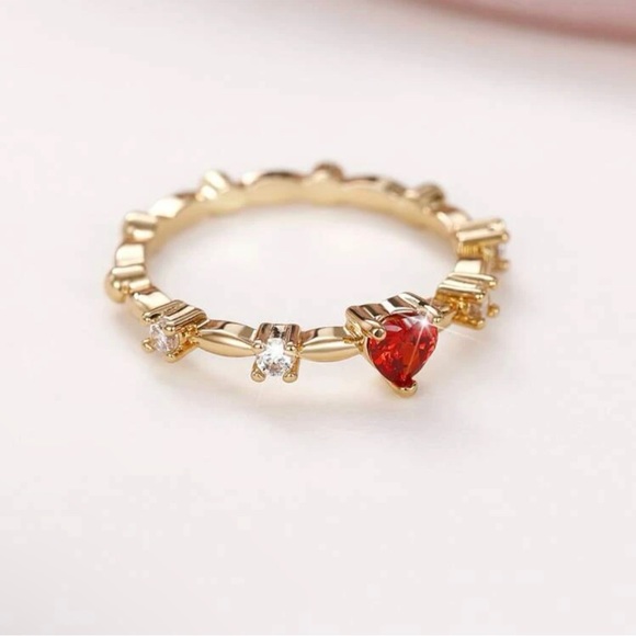 NWT Red Heart ❤️ Ring - Picture 3 of 7